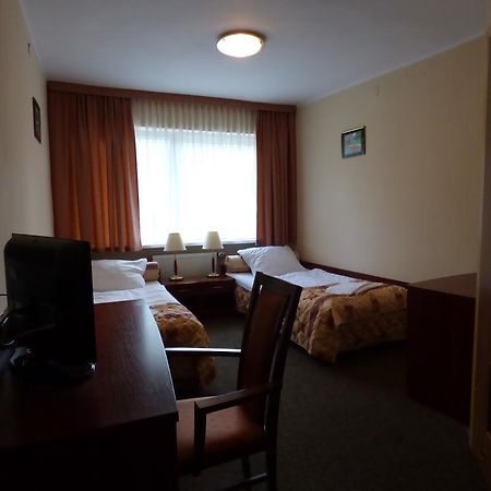Golecin Noclegi Poznan Ruang foto