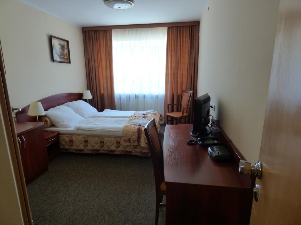 Golecin Noclegi Poznan Ruang foto