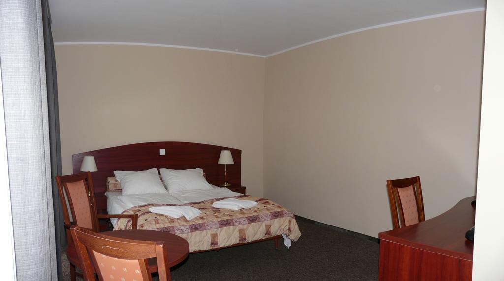 Golecin Noclegi Poznan Ruang foto
