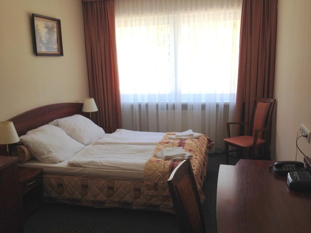 Golecin Noclegi Poznan Ruang foto